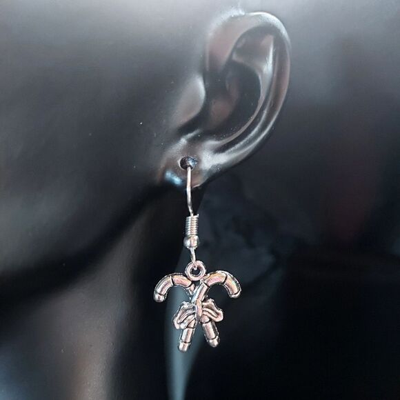 SILVER CHRISTMAS CANDY CANE BOW DANGLE EARRINGS - Picture 5 of 6
